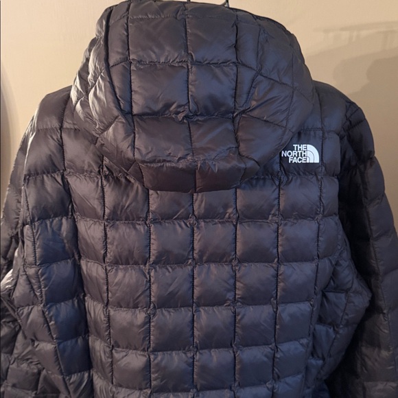 North Face Thermoball Hooded Parka size 1X - Picture 8 of 11